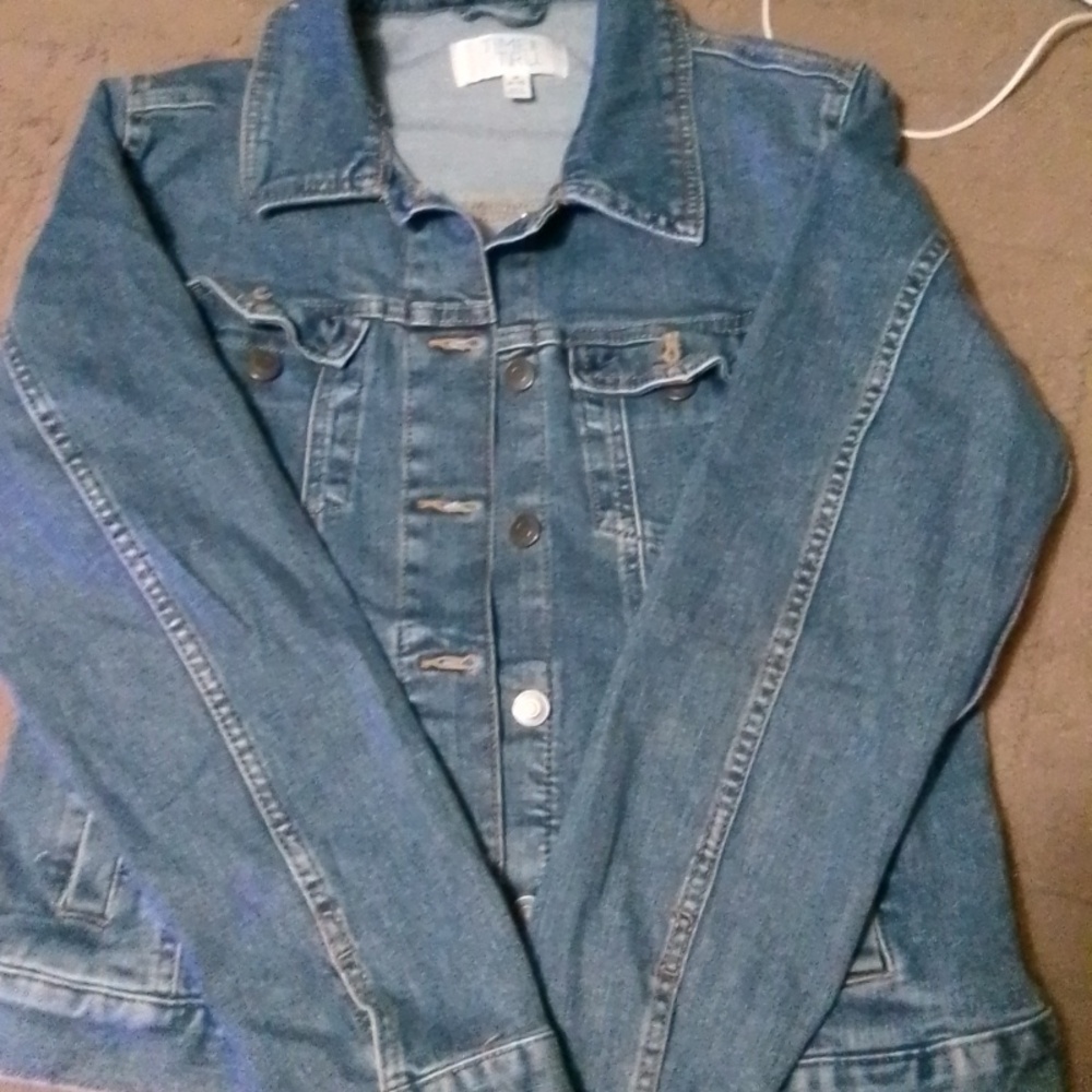 Time and Tru Jean Jacket Size M Blue